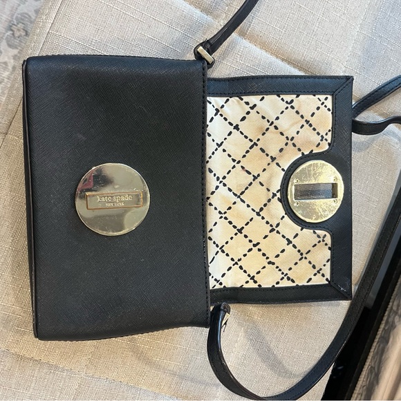 Kate Spade purse ♠️ - Picture 4 of 10
